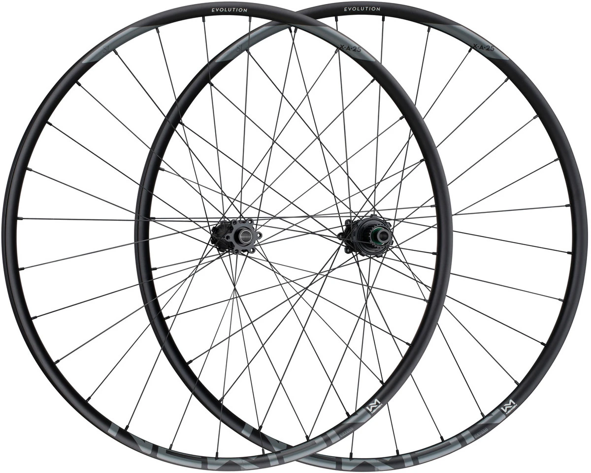 Newmen Evolution SL X.A.25 FADE Boost Disc 6-Loch 27,5" Laufradsatz 1 Newmen Evolution SL X.A.25 FADE Boost Disc 6-Loch 27,5" Laufradsatz