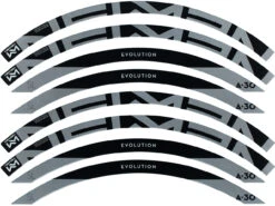 Newmen Felgen Decal Kit A.30 7 Newmen Felgen Decal Kit A.30 -Bike Tech Geschäft 354086