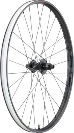 ZIPP 101 XPLR Carbon Tubeless Disc Center Lock 27,5" Laufradsatz -Bike Tech Geschäft 417044