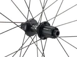 Dt-swiss ERC 1400 DICUT 45 Carbon Disc Center Lock 28" Laufradsatz 11 Dt-swiss ERC 1400 DICUT 45 Carbon Disc Center Lock 28" Laufradsatz -Bike Tech Geschäft 437913