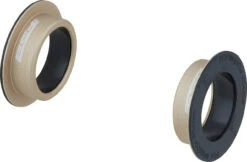 FSA Innenlageradapter BB386EVO 30 To 24 Reducer Carbon - Auslaufmodell